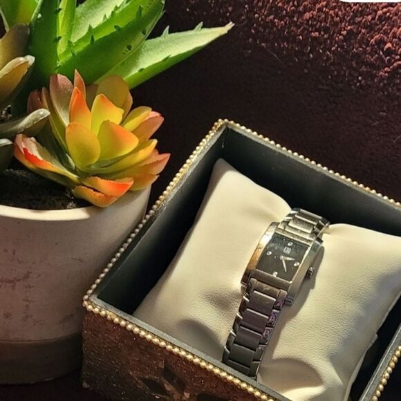 LADIES ESQUIRE MOVADO STAINLESS STEEL WATCH - Picture 1 of 4